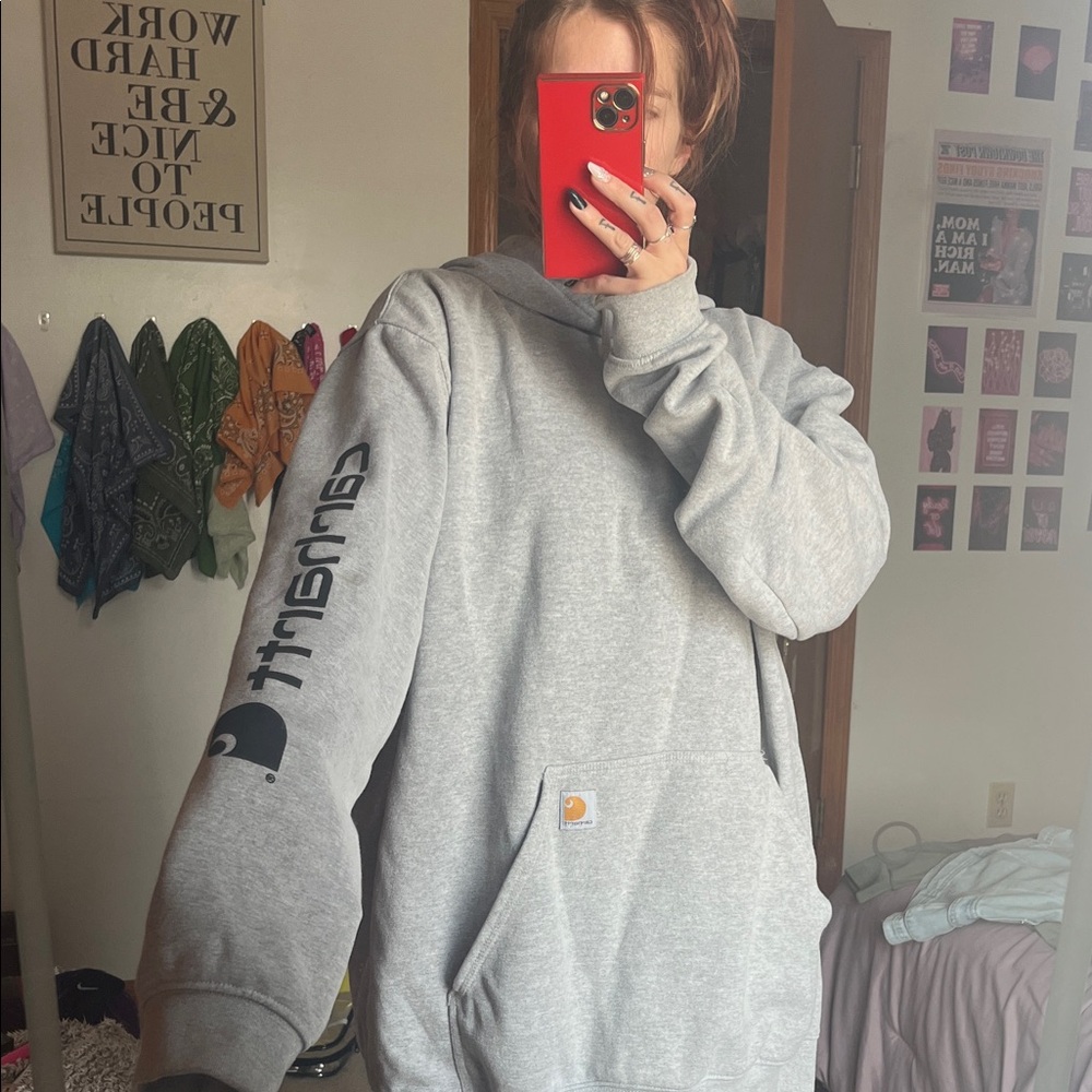 heavy CARHARTT Heather Gray Sweatshirt with sleeve spellout / pocket logo
